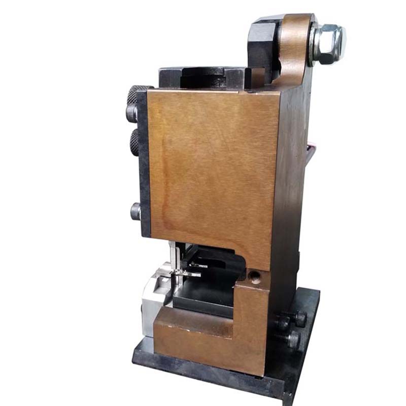 Khuôn dập đầu Cos 